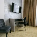 Hotel Golden 4*