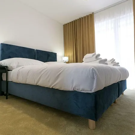 Golden Hotel 4*