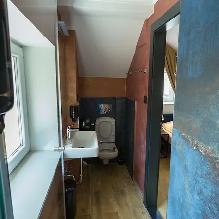 Отель Golden 4*