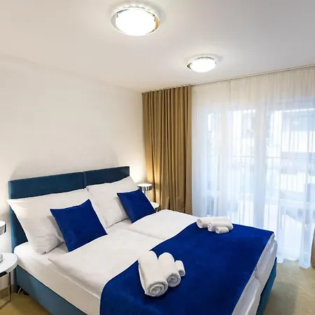 Hotel Golden 4*