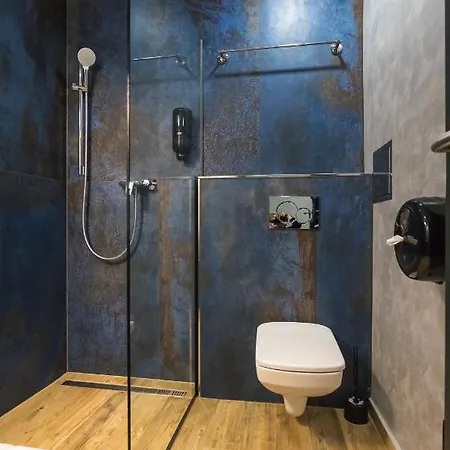 Hotel Golden 4*